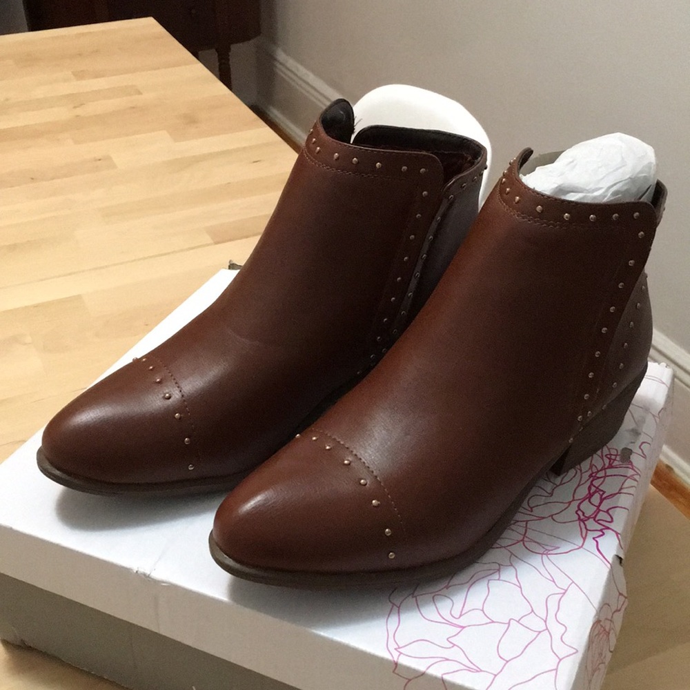 Ankle boots